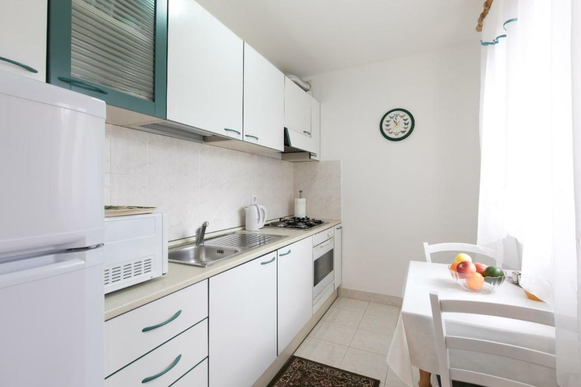 Apartment Calista Rabac Exteriör bild