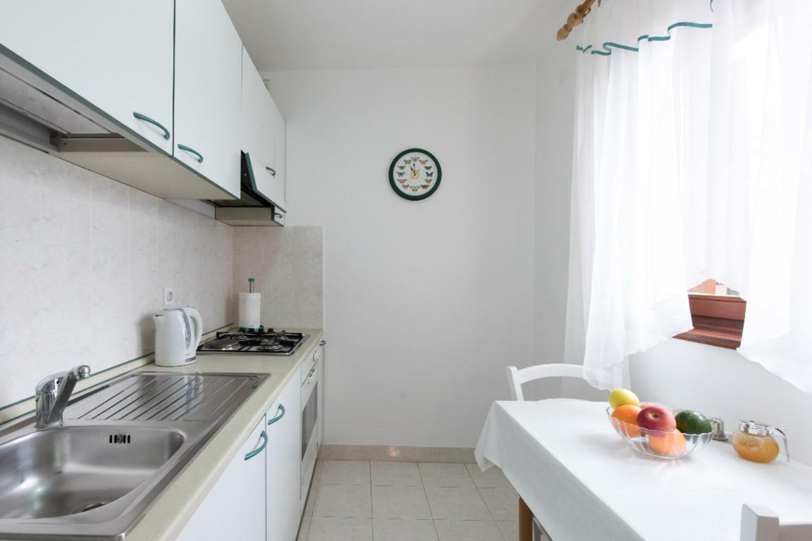 Apartment Calista Rabac Exteriör bild
