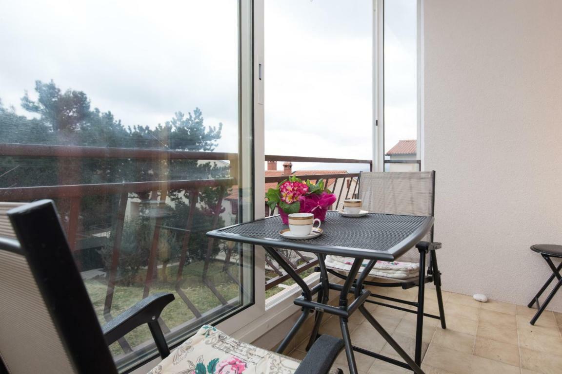 Apartment Calista Rabac Exteriör bild